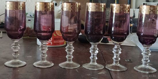 Рюмки высокие Марганцевое стекло