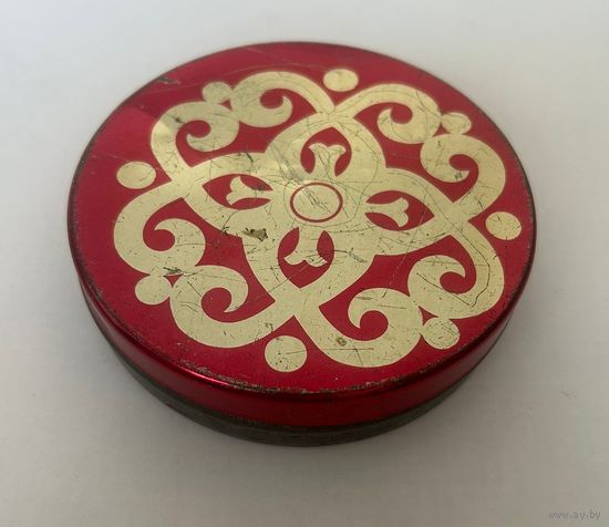 Жестяная коробка из под леденцов (монпансье), СССР