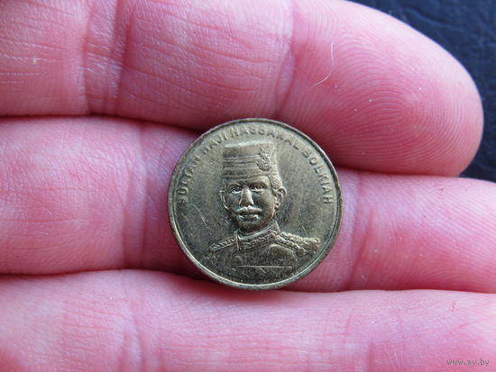 Бруней. 1 сен, 2011. С 20 копеек. Распродажа коллекции. Смотрите другие лоты.