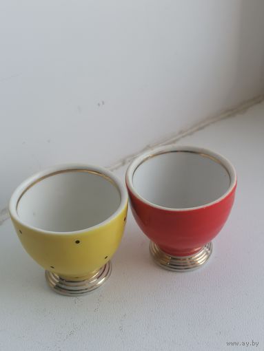 Фарфоровые подставки для яиц