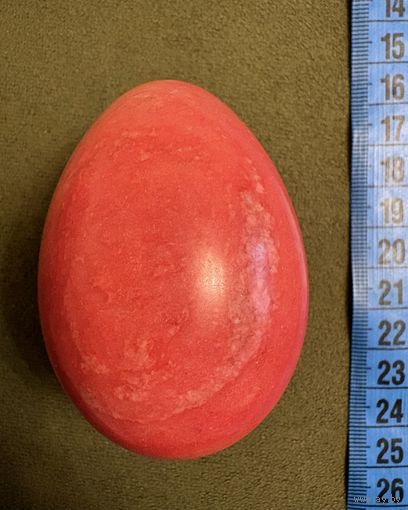 Яйцо из камня