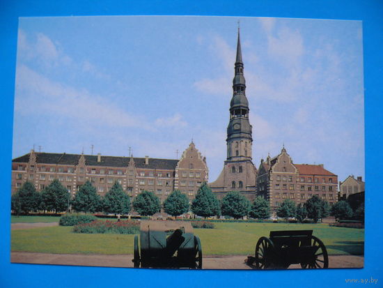 Поляков В.(фото), Рига. Церковь св. Петра; 1989, чистая.