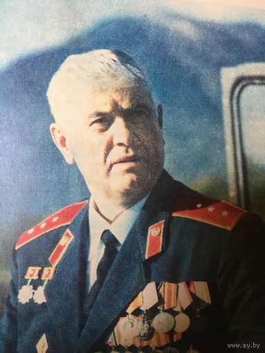 СКЛАДСКИЕ советские погоны сверхсрочников-прапорщиков  Цена за 3 разные пары!!!