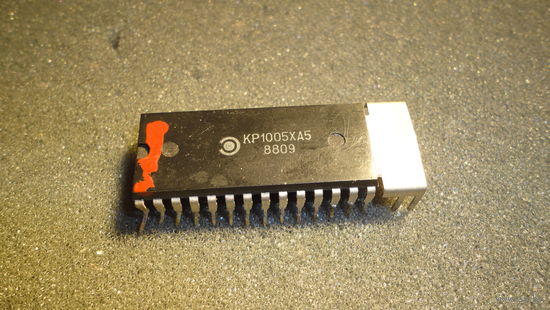 Микросхема КР1005ХА5