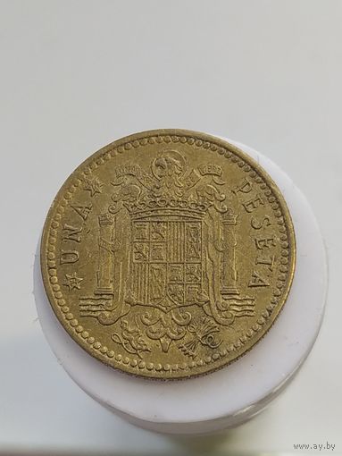 1 песета Испания 1966 года в звезде 1974 лот 45