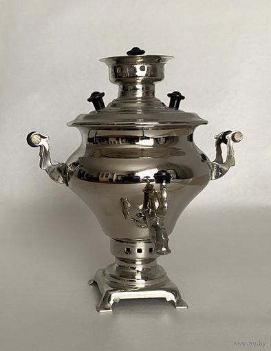 Миниатюрный самовар
