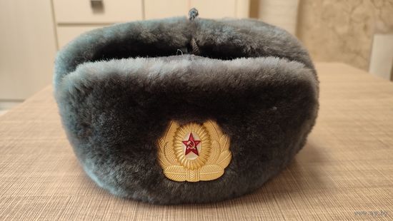 Шапка ушанка СССР,200 лотов с 1 рубля!!!