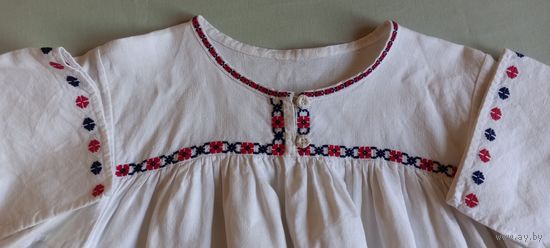 Традыцыйная жаночая кашуля (вышиванка, белорусская рубашка) для навагрудскага/лідскага строю. Сучасная рэканструкцыя