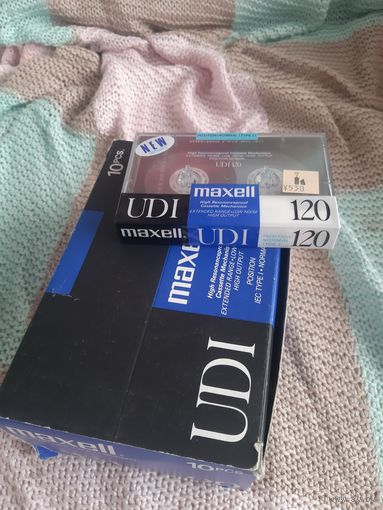 Кассета  maxell UD I 120.