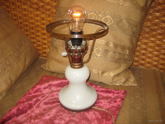 Лампа настольная ЗиК Свеодловск восьмидисятые