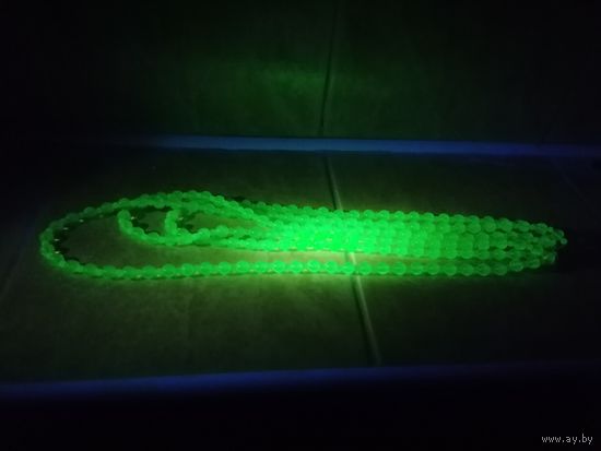 Бусы, Урановое стекло, торги