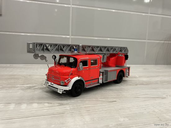 1/43 Mercedes L1519 пожарный