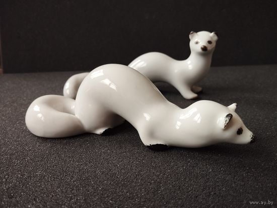 Статуэтка фарфоровая Ласка на охоте (горностай). Полонное, СССР