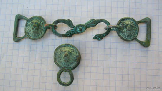 Комплект на ремень подвеса Х.О. Две пряжки с зацепом и треньчик с кольцом. Бронза литье.