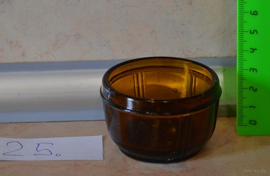 Баночка аптечная для крема (мази).
