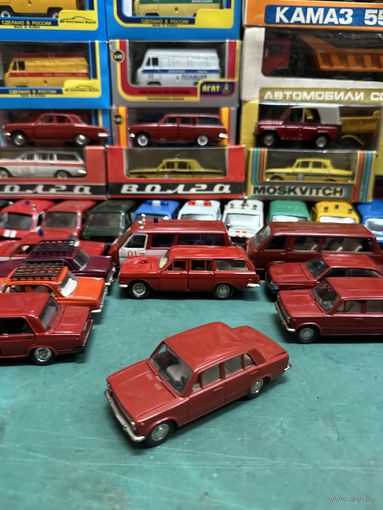 ВАЗ-2101 цвет красный, Тантал, Агат, Саратов с рубля.