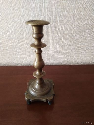Старый подсвечник