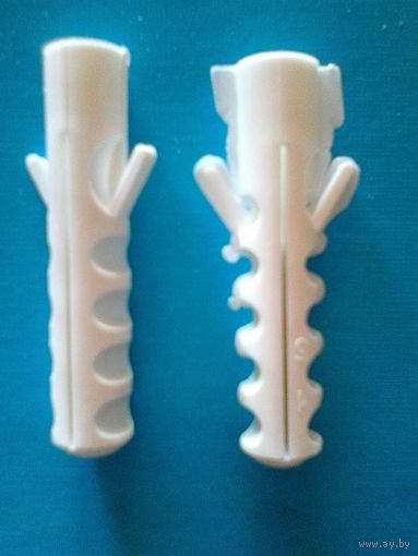 Два Дюбеля (12 мм) - Одним Лотом.