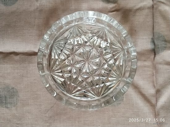 Ваза-пепельница.