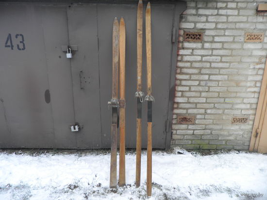Ретро-лыжи Телеханы БССР 2 пары,для интерьера и не только времён СССР 60-е г.С рубля.