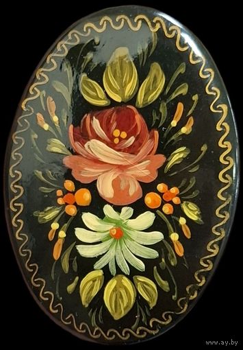 Брошка, ручная роспись. Состояние.