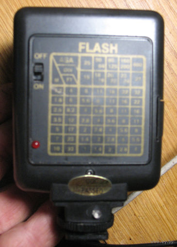 Фотовспышка Nippon