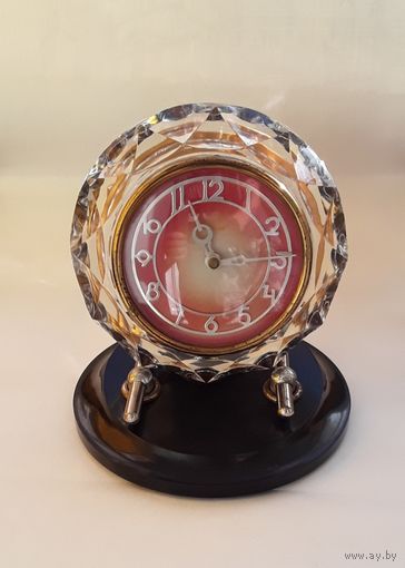 Часы маяк