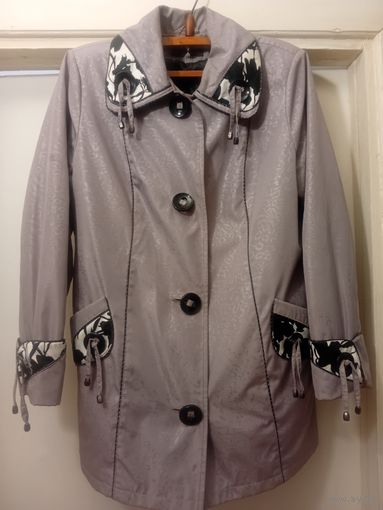 Куртка. Женская. Размер 52