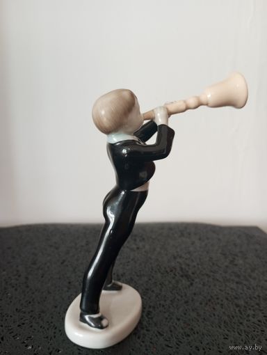 Юный музыкант.  Hollohaza. Венгрия.