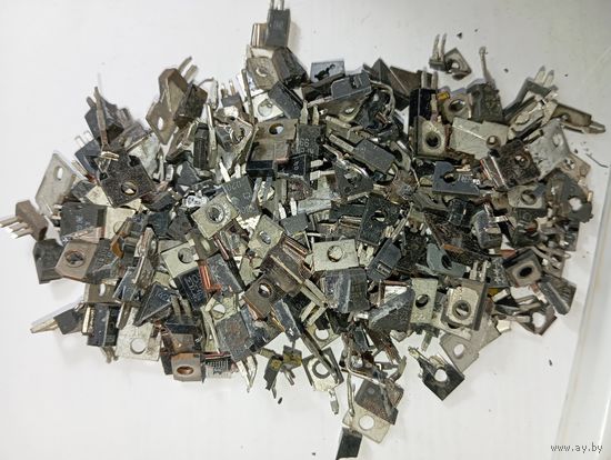 Транзисторы , 145 грамм . С рубля