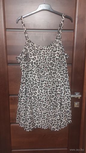 Качественный купальник на 70-72 размер, новый. Тигровой расцветки, очень классно садится на фигуре, подойдут и на большую грудь. Отличное качество ткани. Замеры делать бесполезно, они буду неинформати