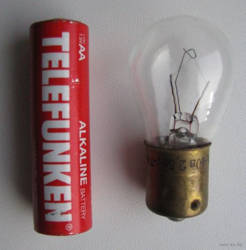 Лампочка винтажная 1974 г. ИНА 40в 2,5вт, СССР ( за штуку ) .