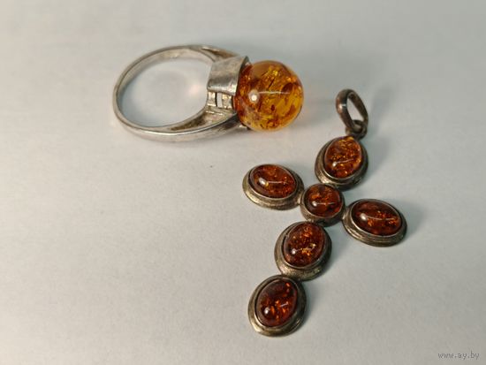 Серебряное Кольцо и крест с янтарём (искусственный) С рубля