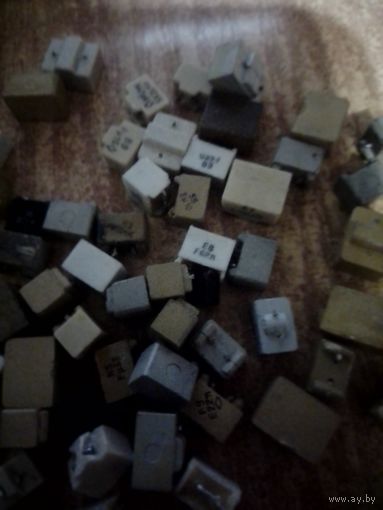 Конденсаторы.