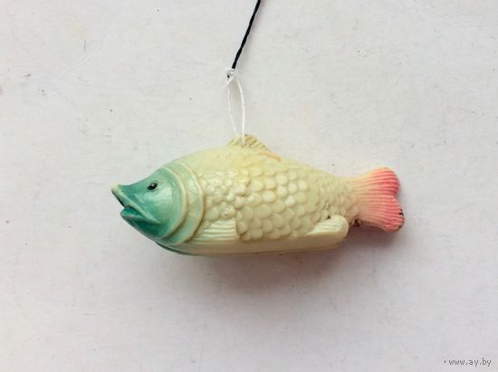 Елочная игрушка Рыба, пластик