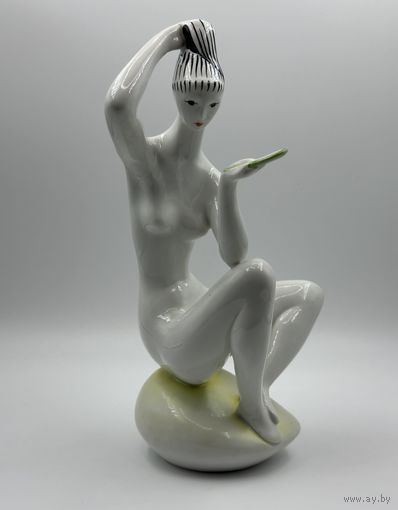 Обнаженная Ню. Zsolnay Pecs. Венгрия 60-е годы. С рубля!