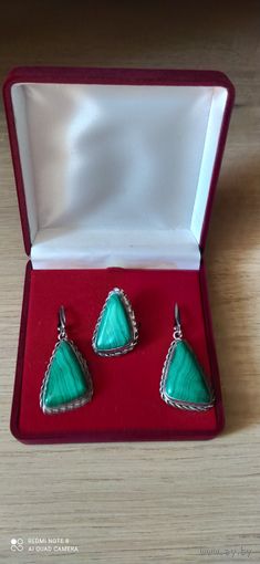 Комплект с малахитом