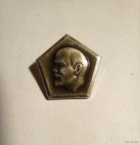 Значок.Ленин