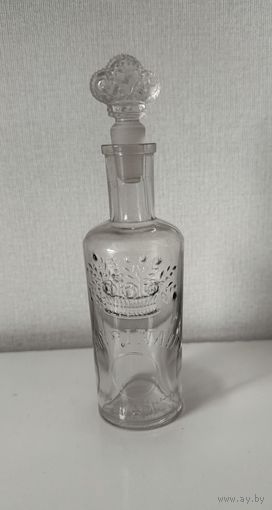 Старинный флакон для парфюма винтаж