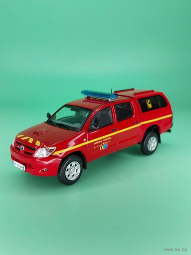 Toyota Hilux VLHR от Hachette Collections 1:43