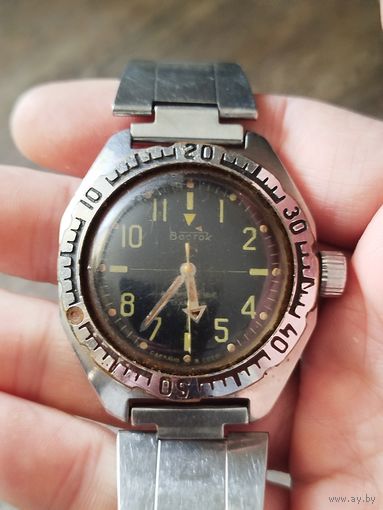 Крупные часы ссср, восток,амфибия,антимагнитные,на ходу,с рубля