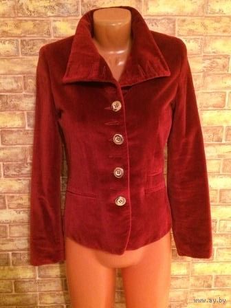 Ассорти жакетов на 40-48 размеры. В наличии 9 штук, цены и описание внутри.