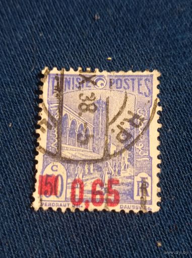 Тунис 1926 года. Мечеть. Надпечать нового номинала.