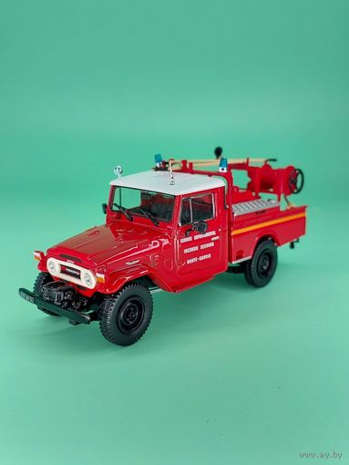 Toyota FJ 45 CCFL DESAUTEL от Hachette Collections 1:43