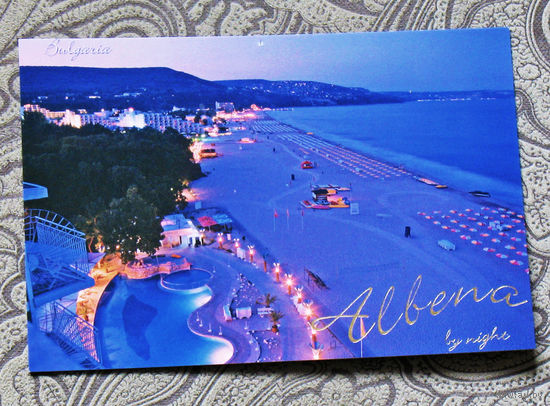 История путешествий: Болгария. открытка Albena in night