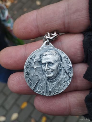 Медальон папы римского Бенедикт XVI серебро 925