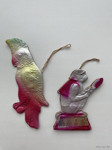 Лот елочных игрушек. Картонаж.