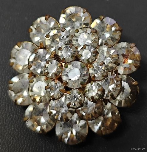 Брошь. Чехия, СССР.  3-х ярусная горка.