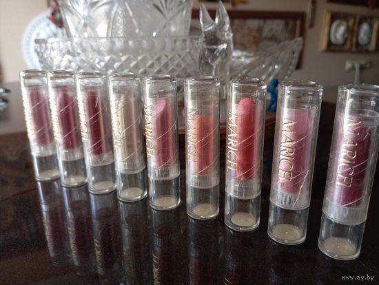 - ПОМАДА 9 шт Аргентина не пользованные с приятнейшим мягким разным запахом