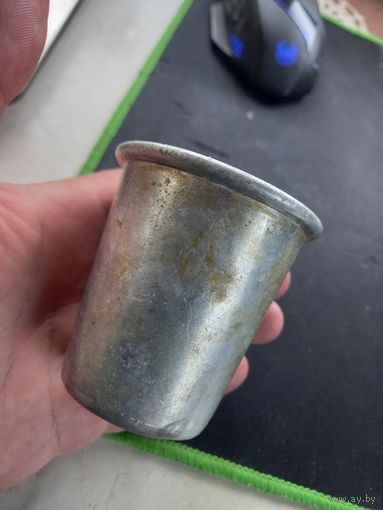 Стакан для бритья Платиноприбор 1934-1941 г. алюминий РККА СССР ВОВ 7 см. д.4.8-6.8 175 мл.